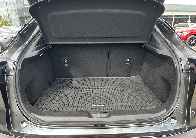 Mazda CX-30 - Kolor Machine Gray, zdjęcie 23