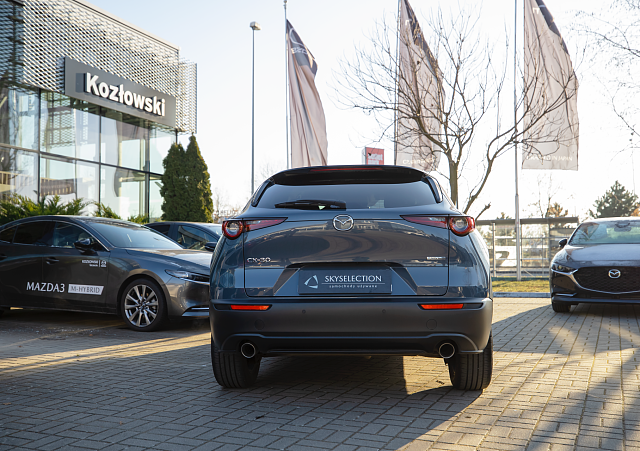 Mazda CX-30 - Kolor Polymetal Gray, zdjęcie 4