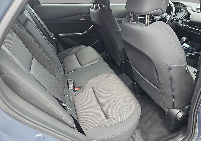 Mazda CX-30 - Kolor Polymetal Gray, zdjęcie 14