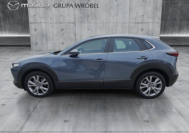 Mazda CX-30 - Kolor Polymetal Gray, zdjęcie 10