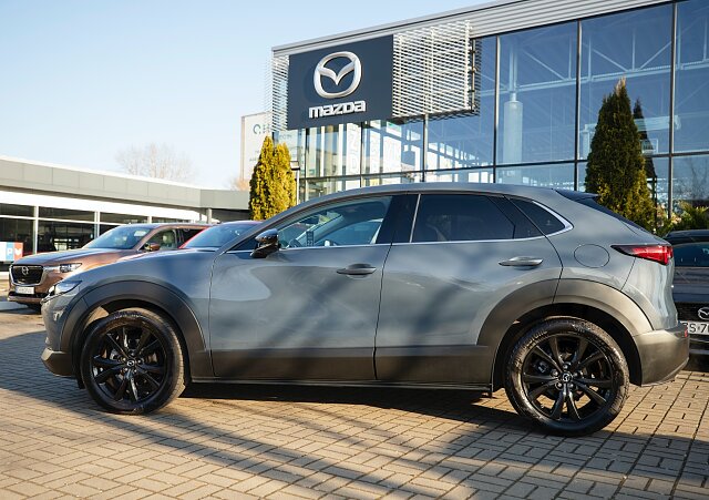 Mazda CX-30 - Kolor Polymetal Gray, zdjęcie 2