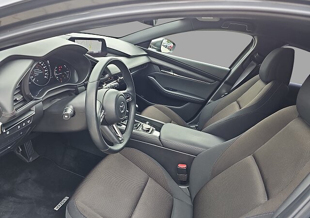 Mazda 3 - Kolor Machine Gray, zdjęcie 18