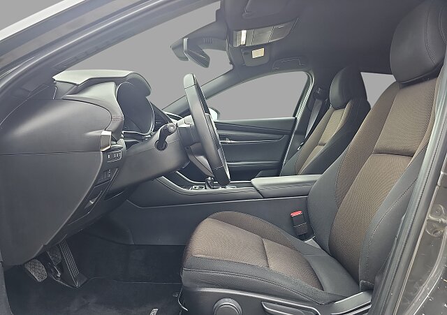 Mazda 3 - Kolor Machine Gray, zdjęcie 14