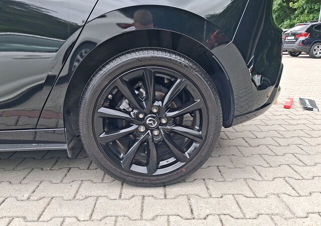Mazda 3 - Kolor Jet Black, zdjęcie 23