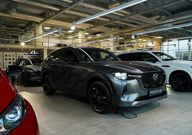 Mazda CX-60 - Kolor Machine Gray, zdjęcie 5