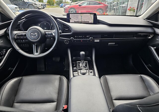 Mazda 3 - Kolor Czerwony, zdjęcie 11