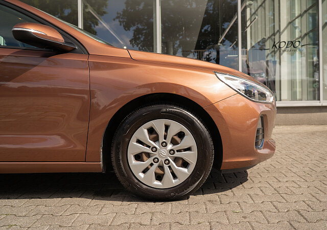 Hyundai i30 - Kolor Inny kolor, zdjęcie 10