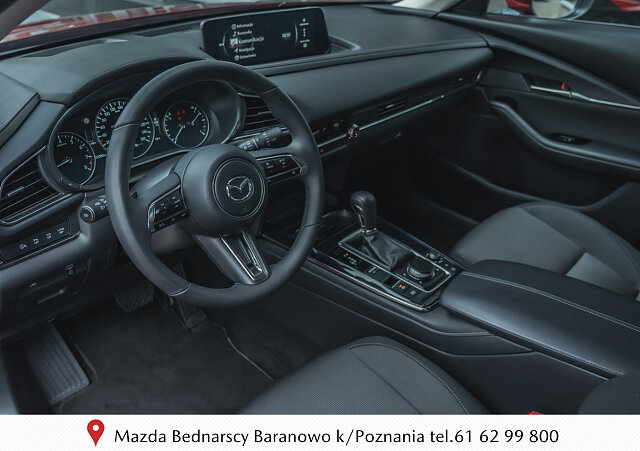 Mazda CX-30 - Kolor Czerwony, zdjęcie 9