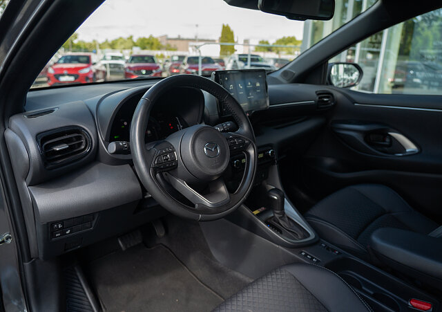Mazda 2 Hybrid - Kolor Lead Grey, zdjęcie 11