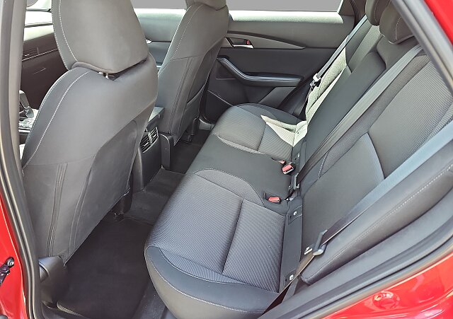 Mazda CX-30 - Kolor Soul Red Crystal, zdjęcie 10