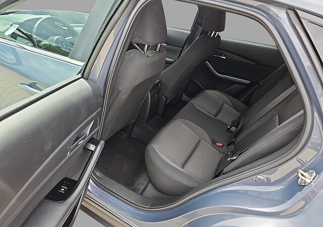 Mazda CX-30 - Kolor Polymetal Gray, zdjęcie 11
