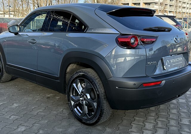 Mazda MX-30 - Kolor Polymetal Gray, zdjęcie 4