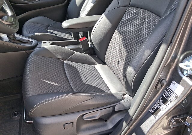 Mazda 2 Hybrid - Kolor Lead Grey, zdjęcie 21