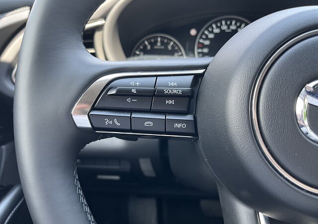 Mazda CX-30 - Kolor Soul Red Crystal, zdjęcie 16