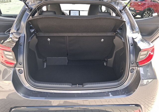 Mazda 2 Hybrid - Kolor Lead Grey, zdjęcie 22