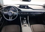Mazda 3 - Kolor Snowflake White Pearl, zdjęcie 12