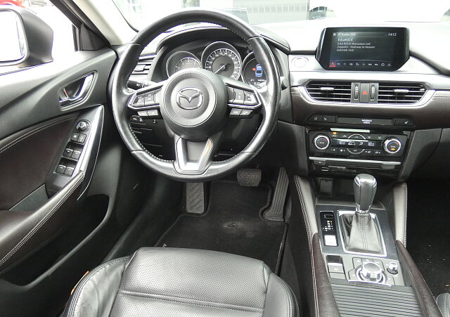 Mazda 6 - Kolor Jet Black, zdjęcie 15