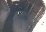 Mazda 3 - Kolor Snowflake White Pearl, zdjęcie 14