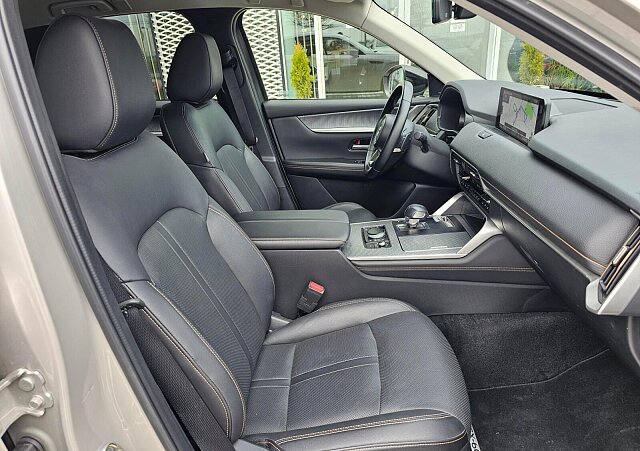 Mazda CX-60 - Kolor Złoty, zdjęcie 14