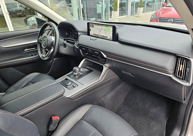 Mazda CX-60 - Kolor Złoty, zdjęcie 13