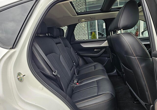 Mazda CX-60 - Kolor Biały, zdjęcie 12
