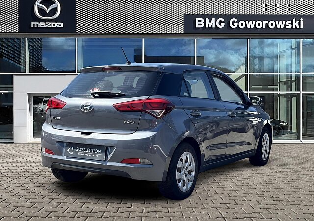 Hyundai i20 - Kolor Szary, zdjęcie 9