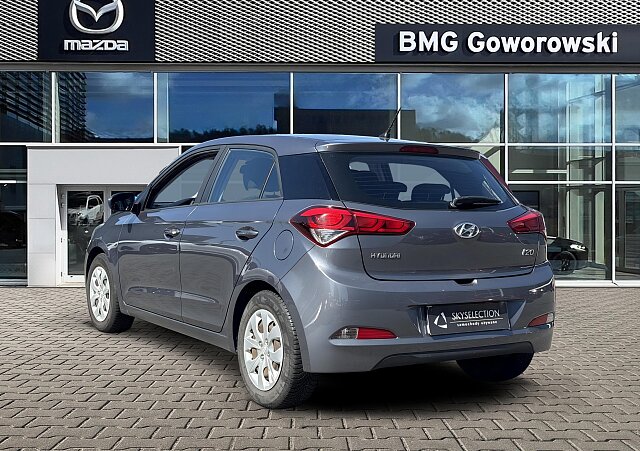 Hyundai i20 - Kolor Szary, zdjęcie 3