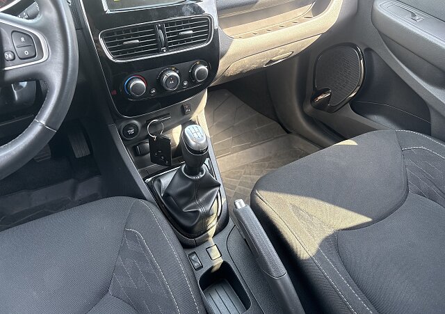 Renault Clio - Kolor Szary, zdjęcie 27