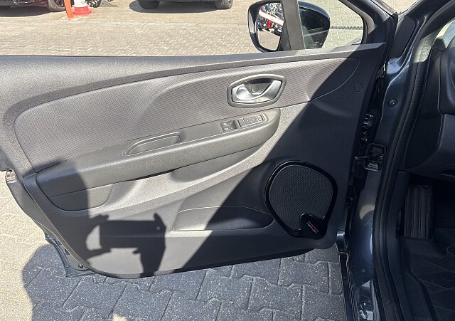 Renault Clio - Kolor Szary, zdjęcie 24