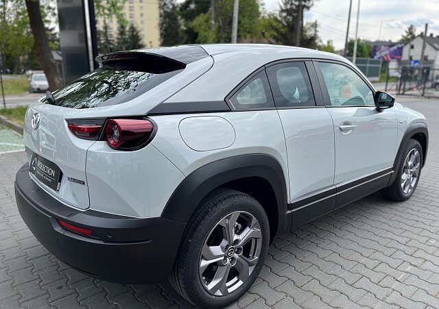 Mazda MX-30 - Kolor Ceramic Metalic, zdjęcie 8