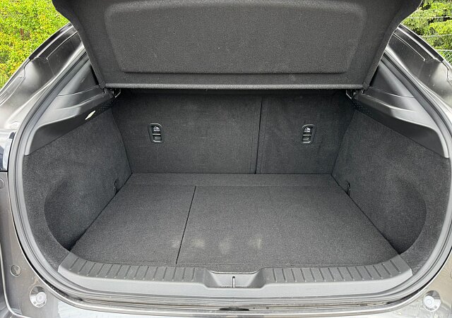 Mazda CX-30 - Kolor Machine Gray, zdjęcie 23
