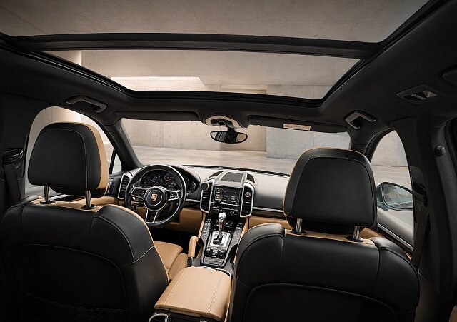 Porsche Cayenne - Kolor Czarny, zdjęcie 10