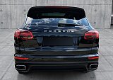 Porsche Cayenne - Kolor Czarny, zdjęcie 4