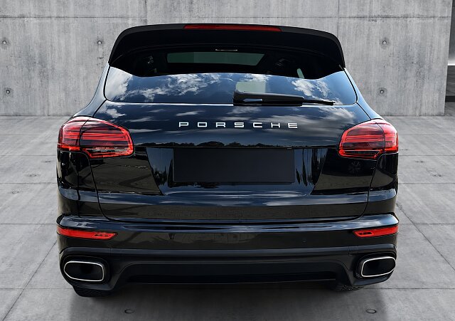 Porsche Cayenne - Kolor Czarny, zdjęcie 4