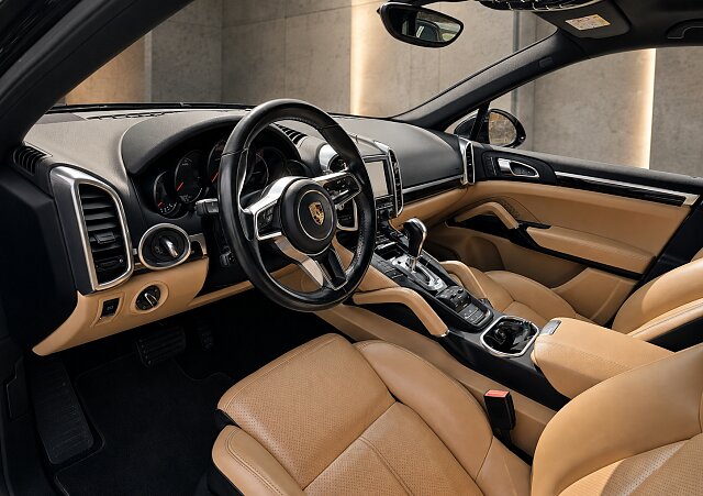 Porsche Cayenne - Kolor Czarny, zdjęcie 20
