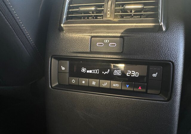 Mazda CX-80 - Kolor Jet Black, zdjęcie 25
