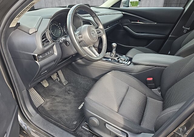 Mazda CX-30 - Kolor Machine Gray, zdjęcie 18
