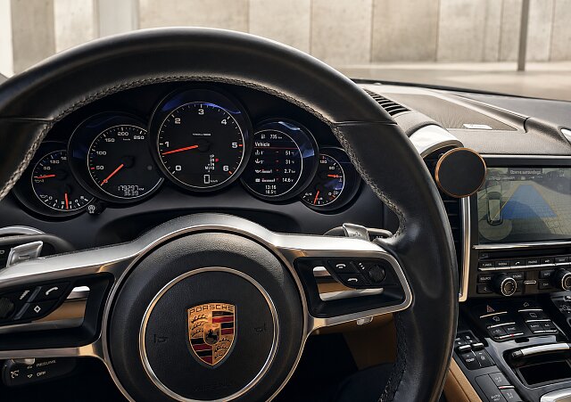 Porsche Cayenne - Kolor Czarny, zdjęcie 21