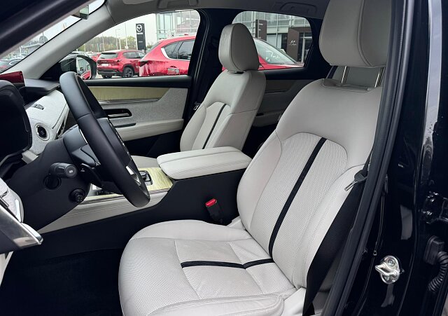 Mazda CX-60 - Kolor Jet Black, zdjęcie 7