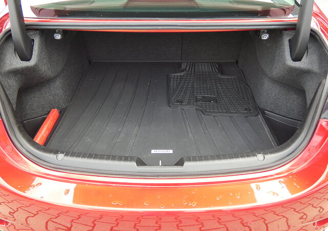 Mazda 6 - Kolor Soul Red Crystal, zdjęcie 10