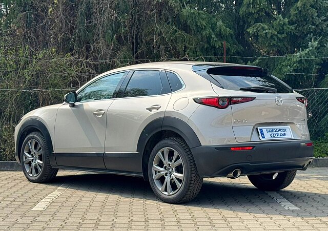 Mazda CX-30 - Kolor Platinum Quartz, zdjęcie 4