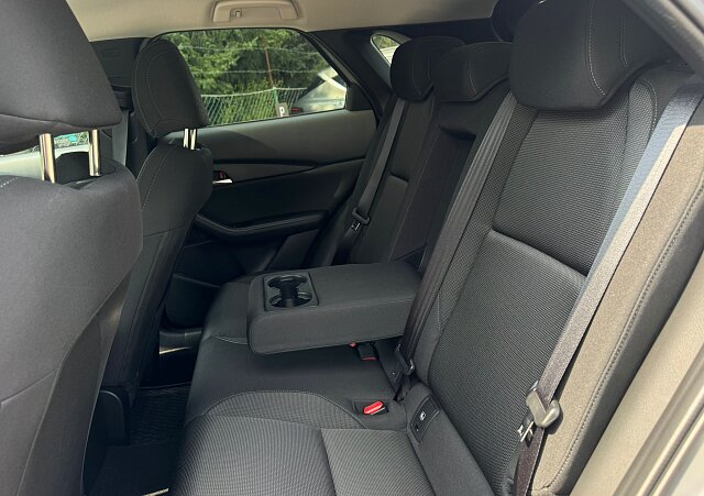 Mazda CX-30 - Kolor Platinum Quartz, zdjęcie 20