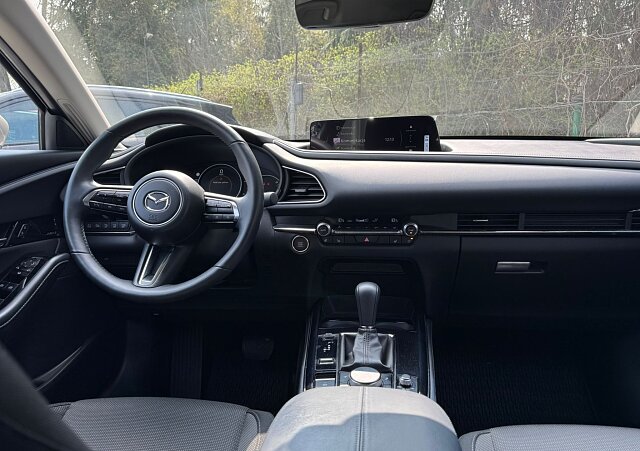 Mazda CX-30 - Kolor Platinum Quartz, zdjęcie 5