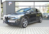 Alfa Romeo Stelvio - Kolor Czarny, zdjęcie 1