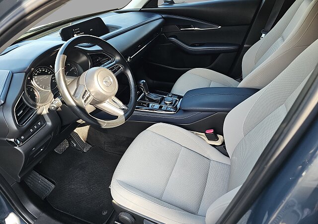 Mazda CX-30 - Kolor Polymetal Gray, zdjęcie 14