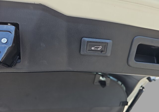 Mazda 6 - Kolor Biały, zdjęcie 17
