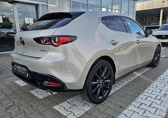 Mazda 3 - Kolor Złoty, zdjęcie 6