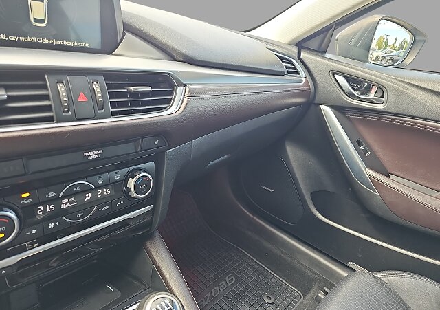 Mazda 6 - Kolor Biały, zdjęcie 20
