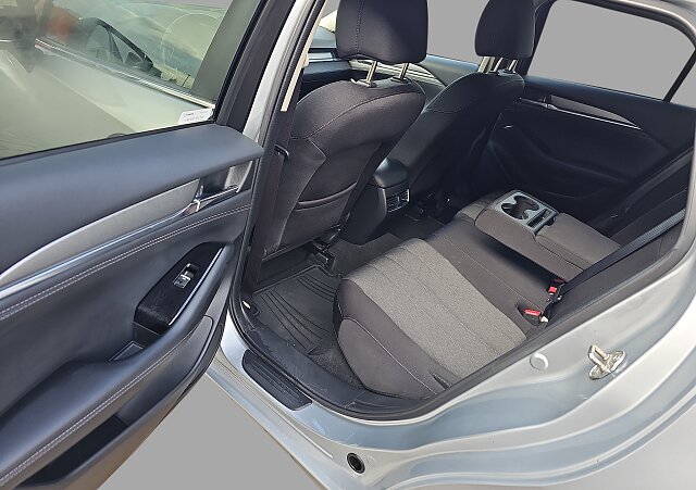 Mazda 6 - Kolor Snowflake White Pearl, zdjęcie 13