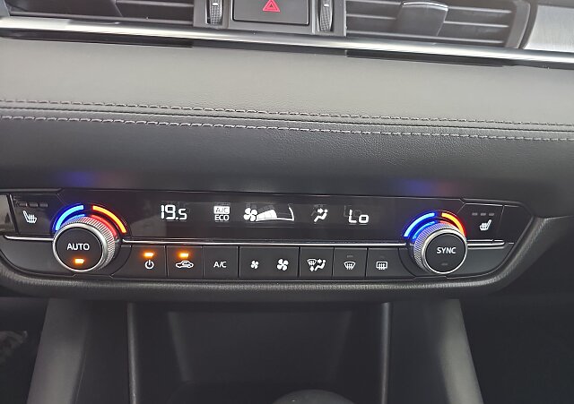 Mazda 6 - Kolor Jet Black, zdjęcie 17
